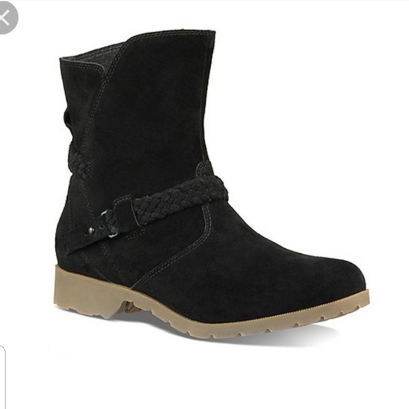teva boots near me